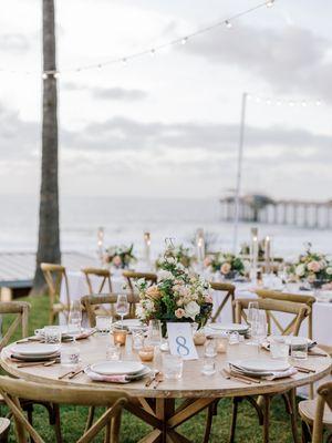 Scripps Seaside Forum Wedding Spring Flowers 
Studio Fleurish