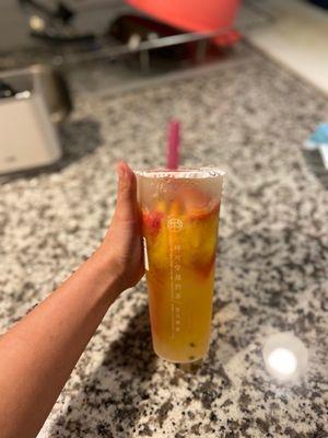 F7. Fresh Super Mix Fruit Tea