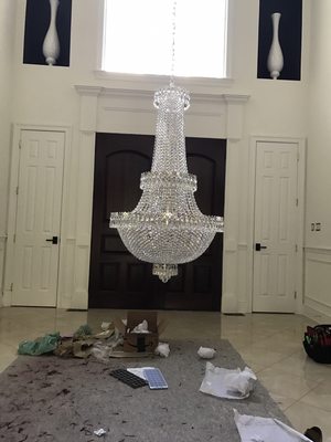 Install lift motor with switch, and install cristal chandelier 750 pieces.