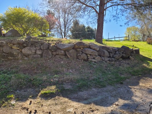 Stone wall work