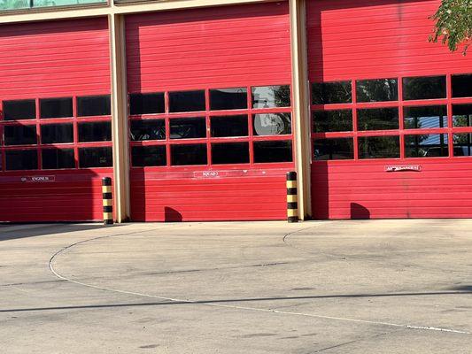 Bay doors on side of fire house