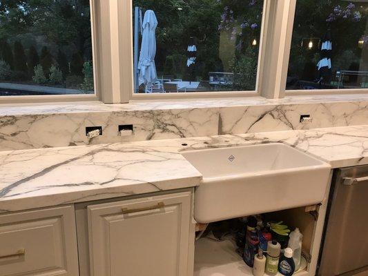 Bracho Marble & Granite