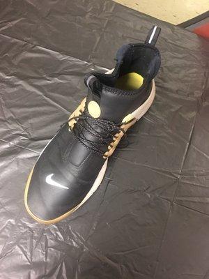 Men's Nike shoe size 12, great shape