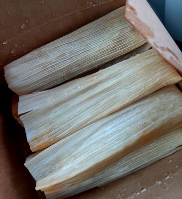 These chili tamales "came along" in my truck to go visit Main Street Emporium Ice Cream. Along Came Tamale & C'mon Ice Cream combo LOL!