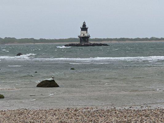 Orient Point Light  looks close. It isn't.