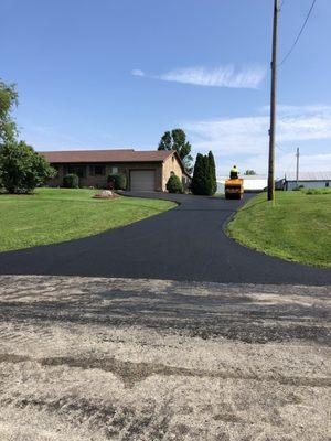 Robert's Paving Inc