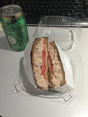 my second order-a tuna melt and it's good.