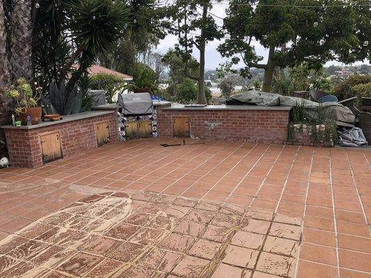 Outdoor saltillo tile deep clean