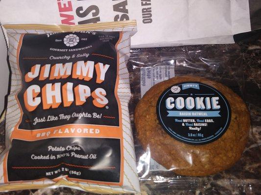 BBQ chips & raisin oatmeal cookie