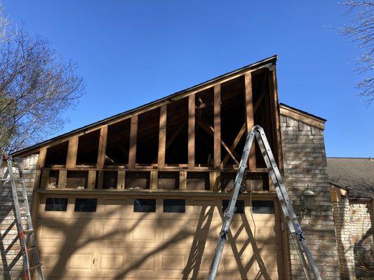 Installing hardie board siding