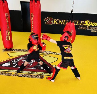 Kids kickboxing