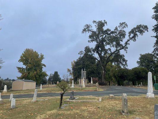 Freemason monuments oOooOoOooO (old auburn cemetery)