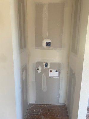 TCU Duplex Laundry Reno