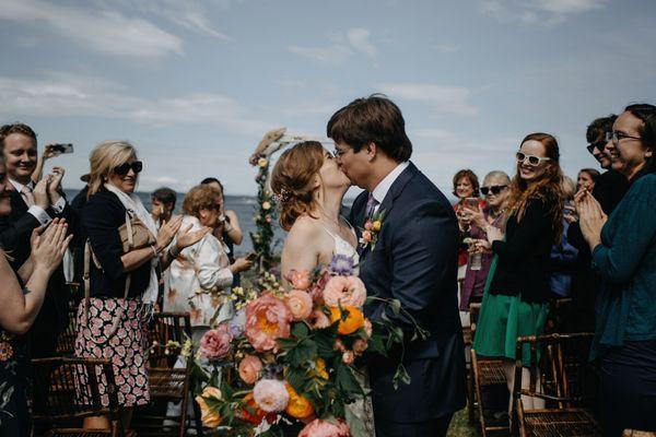 Backyard Seattle Wedding