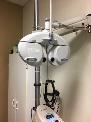 Clarifye Digital Eye Exam equipment