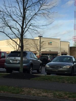 Frank Webb's Bath Center of Needham -- Gateway Shops : 120 Highland Avenue, Needham            Storefront