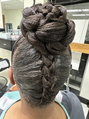 Half-ponytail-braided style