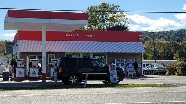 Herby's Food Store & Deli