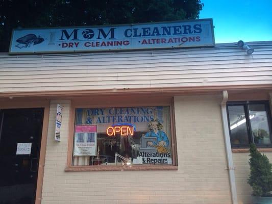 M & M Dry Cleaners & Alterations