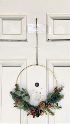 Traditional holiday hoop