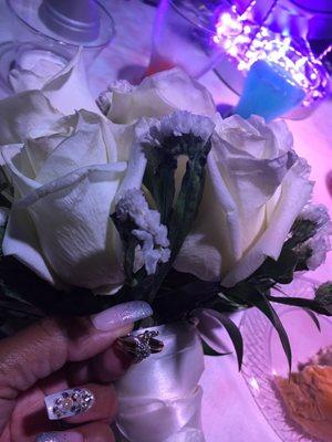 I was able to attach my mothers wedding ring to my bouquet.