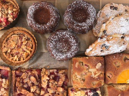 Selection of low sugar Estonian-style baked goods