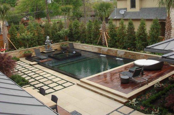 We are a full service landscape design and build firm focusing on Dallas Fort Worth (DFW), Texas.