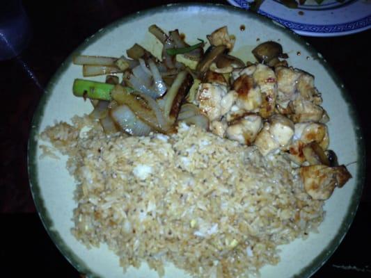 Hibachi chicken and mushroom with vegetables and rice!