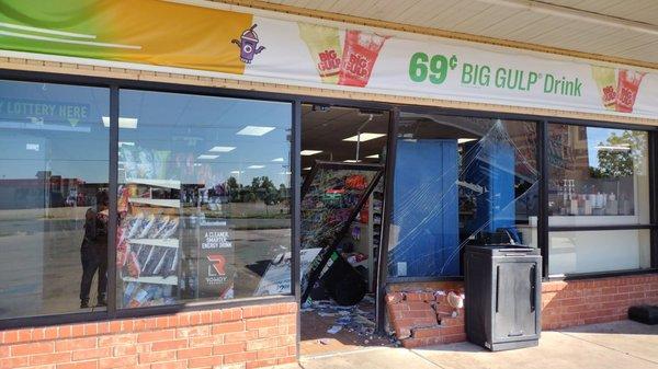 This store is currently closed!! The only time I've ever used my card at the pump. I hope everyone is okay!