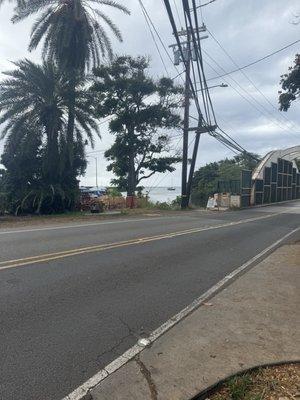 Construction on the left sidewalk of the bridge. Right sidewalk is open