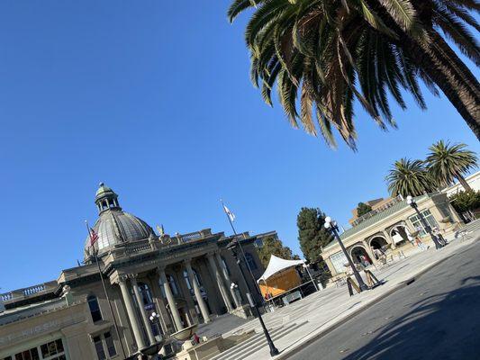 Courthouse Square - Redwood City, CA Sun 8/22/21.. my old review from many moons ago