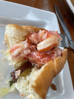 The ice cold lobster roll... look at the butter...