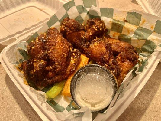 Sriracha Garlic Parmesan Wings