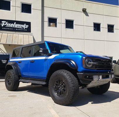 Custom Stripes on a Ford Bronco. Call us today for free quote!