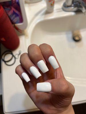 the worst set of nails i've ever gotten in my life