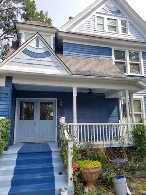 Older home full Exterior paint