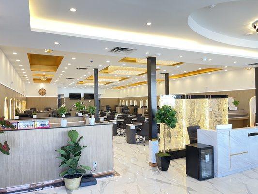 Royal Nail & Spa