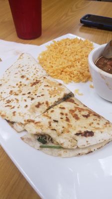 spinach & grilled chicken quesadilla for my honey