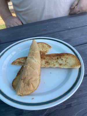 French bread. Comes with 4 pieces