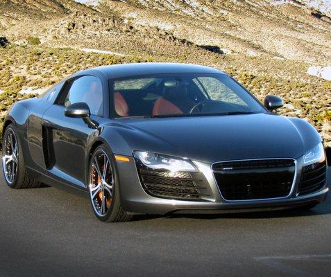 2008 AUDI R8MT - NEW FRONT WINDSHIELD - BRITE GLASS IS EXCELLENT!