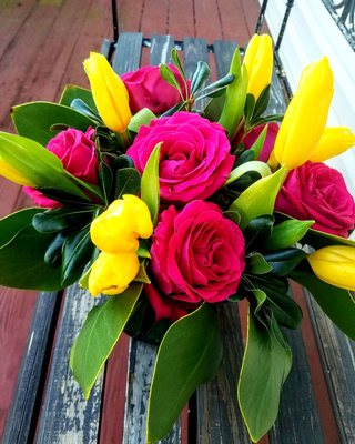 Pink Roses, Yellow Tulips and Greenery. Great match with the spring season.