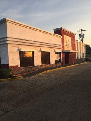 KFC on HWY 80 during.