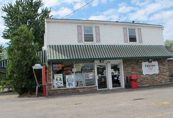 Clawson's Deli & Grocery convenient store Lottery, sandwiches, cold cuts, salads, ice cream, desserts, cold bevs, beers, ice, pizza & bait.