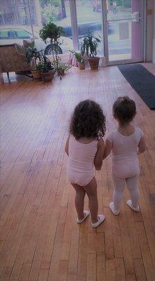 Little ballerinas preparation classes!