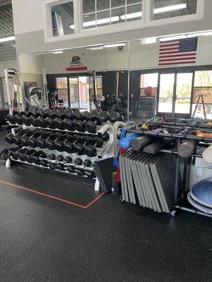 Dumbbell rank and mobility equipment