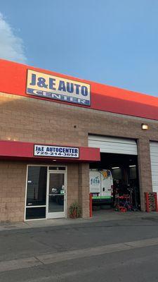 J & E Auto