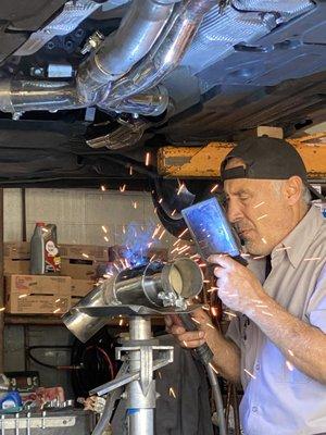 Gabe welding to fit the x-pipe