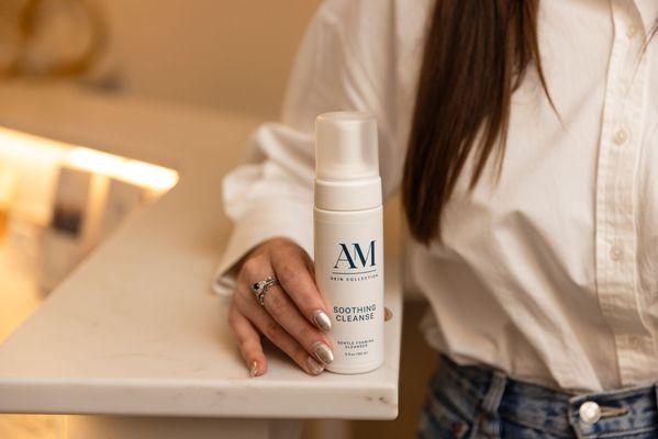 AM Skin Collection Soothing Cleanse.