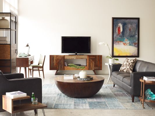 TV Stands, Coffee Tables, Art and Accents