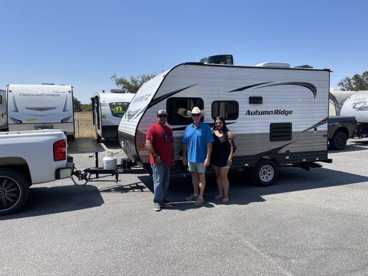 our first RV thanks to scott and the whole skyriver team